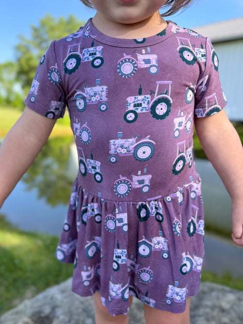 Short Sleeve Bodysuit Twirl - Minikin Mischief Clothing Co.