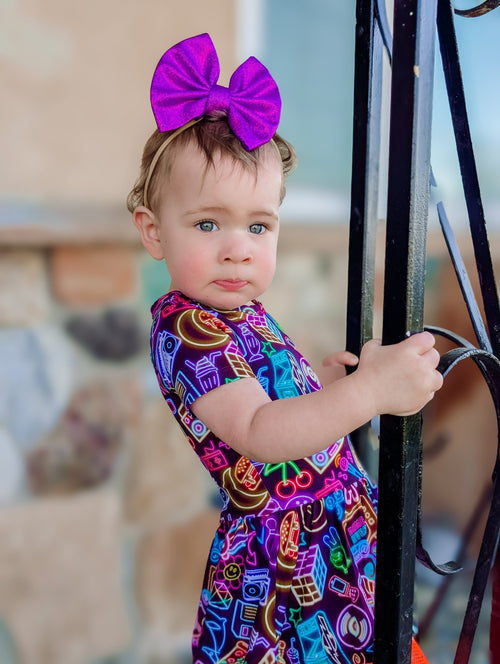 Short Sleeve Bodysuit Twirl - Minikin Mischief Clothing Co.