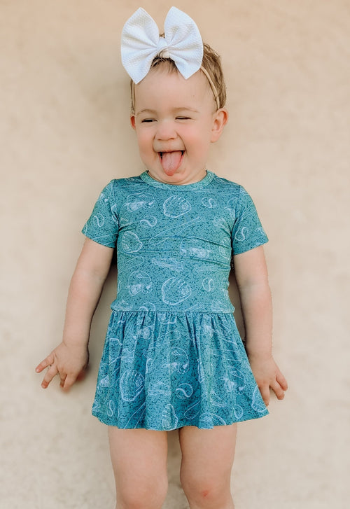 Short Sleeve Bodysuit Twirl - Minikin Mischief Clothing Co.